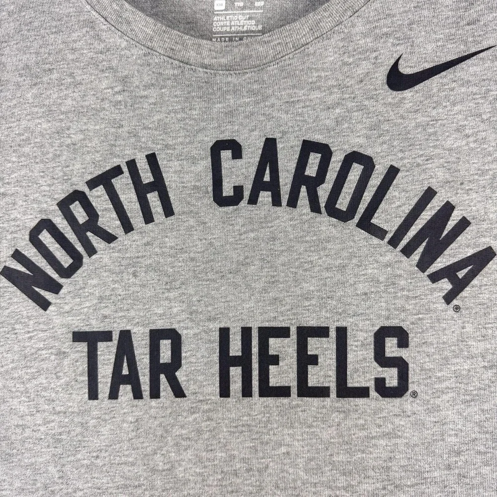 North Carolina Tar Heels Shirt Mens XXL Gray Black NCAA College‎ Basketball Nike